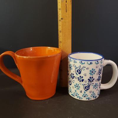 LOT 143K: Collection of Ceramics from Around the World & Starbucks Barista Lemon Pitcher
