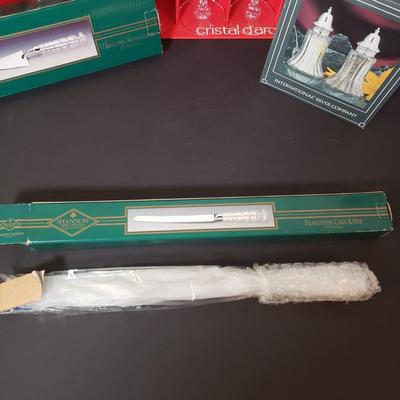 LOT 151L: Crystal Knife & Cake Server, Stemware Set in Box & Intl Silver Co Salt & Pepper Shakers