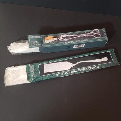 LOT 153L: Assorted New in Box Intl Silver Co Silverplate Serving Utensils & More