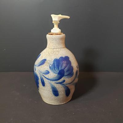 LOT 156L: Rowe Pottery Heart Dish, Salmon Falls Soap Dispenser, Watson Pottery Pear Dish & More