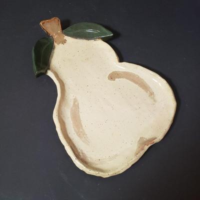 LOT 156L: Rowe Pottery Heart Dish, Salmon Falls Soap Dispenser, Watson Pottery Pear Dish & More