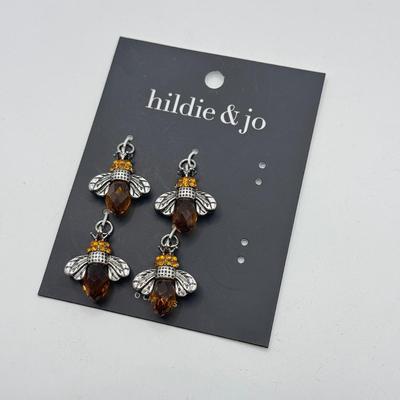 LOT 169J: Trifari Stud Earrings, Rabbit Brooch, Hildie & Jo Bee Charms & More