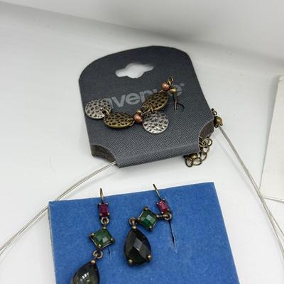 LOT 171J: Costume Jewelry Collection: Some NWT