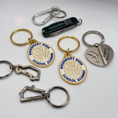 LOT 175J: Green Swiss Army Knife & Collection of Keychains incl Woodbury HS Alum
