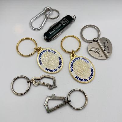 LOT 175J: Green Swiss Army Knife & Collection of Keychains incl Woodbury HS Alum
