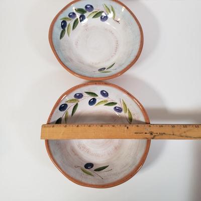 LOT 184K: Williams-Sonoma, Crate & Barrel, Terracotta & Assortment of Bowls made in Italy