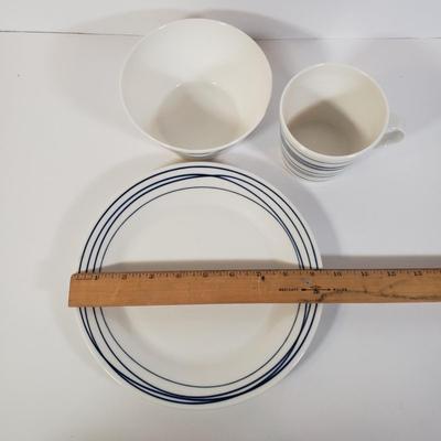 LOT 189K: Blue & White-Spode, Royal Doulton, Pfaltzgraff, Signed Art Pottery & More