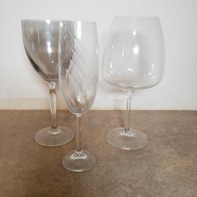 LOT 199K: Wine Glasses with Large Assortment of Wine & Barware Accessories