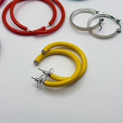 LOT 207J: Colorful Pierced Hoop Earrings w/ Sunglasses