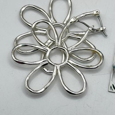 LOT 216J: Florals for Spring: Earrings, Pins, Ring & Cloisonne Bead Charms