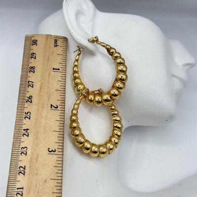 LOT 218J: 14kt Gold Bubble Hoop Pierced Earrings (acid tested - 5.35g)