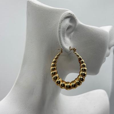 LOT 218J: 14kt Gold Bubble Hoop Pierced Earrings (acid tested - 5.35g)