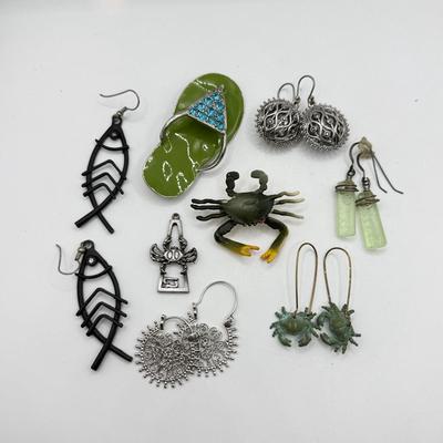 LOT 222J: Pewter Crab Cancer Zodiac Pendant, Large Flip Flop Pin, Crystal Earrings, Fish Earrings, Crab Earrings & More