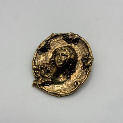 LOT 226J: Raised Portrait Cameos for Jewelry Making