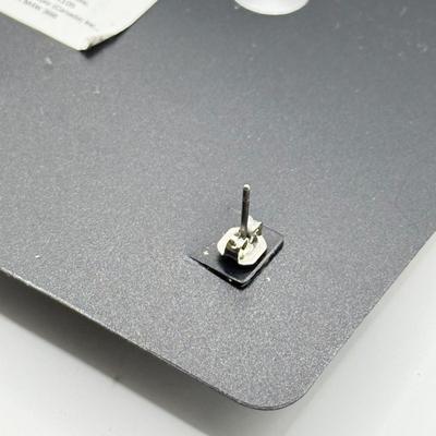 LOT 230J: Six Pairs of NEW Pierced Earrings: Banana Republic, St. Thomas, Simply Vera by Vera Wang & Mia Charro