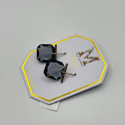 LOT 230J: Six Pairs of NEW Pierced Earrings: Banana Republic, St. Thomas, Simply Vera by Vera Wang & Mia Charro