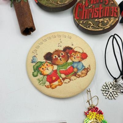 LOT 235J: Merry Christmas Pin Collection: Handmade, Hallmark, Vintage Plastic Pull String & More