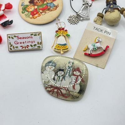 LOT 235J: Merry Christmas Pin Collection: Handmade, Hallmark, Vintage Plastic Pull String & More
