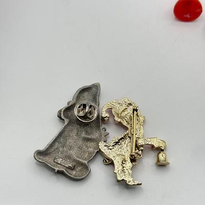 LOT 235J: Merry Christmas Pin Collection: Handmade, Hallmark, Vintage Plastic Pull String & More