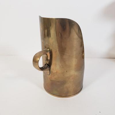 LOT 249L: Virginia Metalcrafters Spiked Candlestick, Brass Reflector Candle Holder, Wooden Spool Candlestick Lamp & More