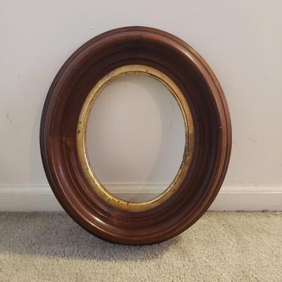 LOT 250L: Antique Wooden Stool, Thick Oval Wood Frame & Wooden Shelf