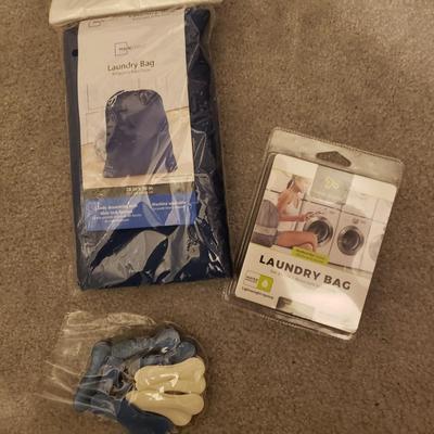 LOT 253M: Laundry Essentials-New Tripod Dryer, Laundry Sorters, Steamer, Lint Remover, Laundry Bags & More