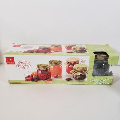 LOT 256L: Huge Assortment of Canning Supplies