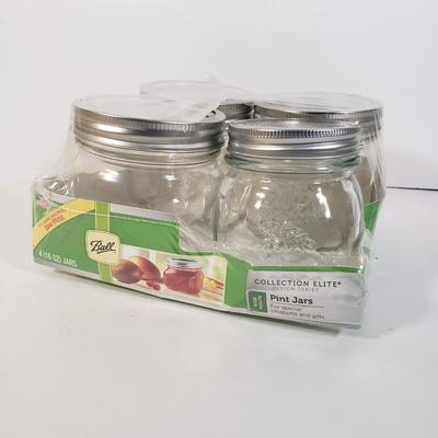 LOT 256L: Huge Assortment of Canning Supplies