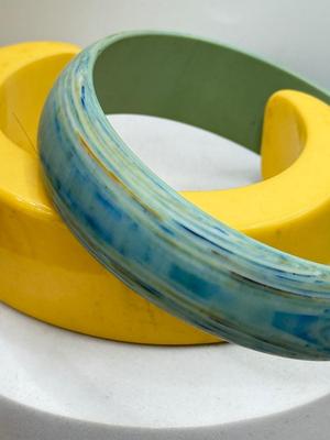 LOT 260J: Arrowhead Necklace, Collection of Bangles, Beaded Bracelets & More