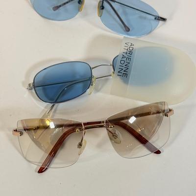 LOT 261L: Sunglasses: Juicy Couture "Juicy Love Affair" & More