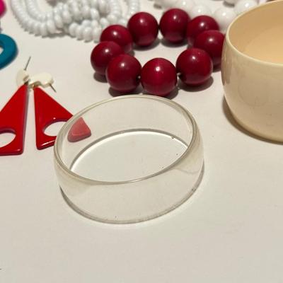 LOT 263L: Mod / Pop Art Jewelry Collection: Bangles, Earrings, Necklaces