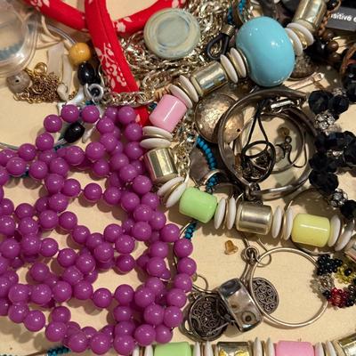 LOT 267L: Craft / Repair Jewelry Lot