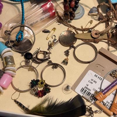 LOT 267L: Craft / Repair Jewelry Lot