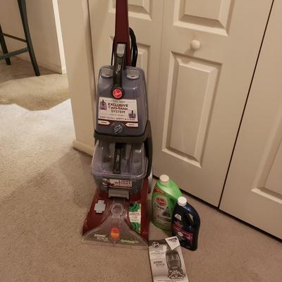 LOT 277K: Hoover Power Scrub Carpet Cleaner