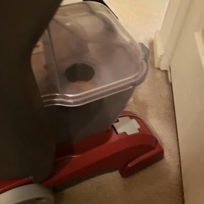 LOT 277K: Hoover Power Scrub Carpet Cleaner