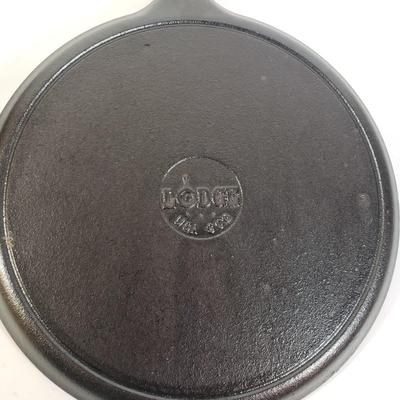 LOT 279K: Assortment of Cast Iron Frying Pans, Grill Pans & More