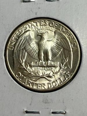 1944-P UNCIRCULATED CONDITION WASHINGTON SILVER QUARTER AS PICTURED.