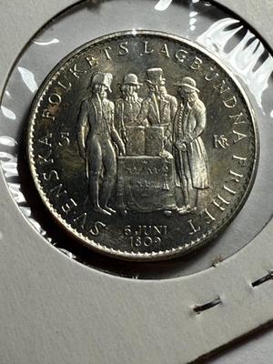 Sweden 5 Kronor 1959-TS Brilliant Uncirculated Silver Coin King Gustav VI as Pictured.