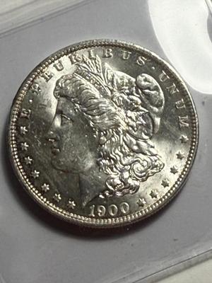 1900-O MS62 QUALITY MORGAN SILVER DOLLAR COIN #24 AS PICTURED.