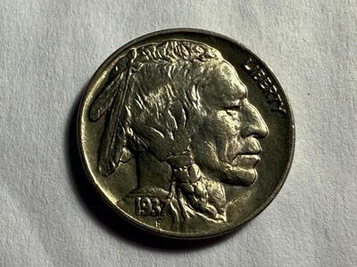 1937-P AU/UNCIRCULATED CONDITION BUFFALO NICKEL COIN AS PICTURED.