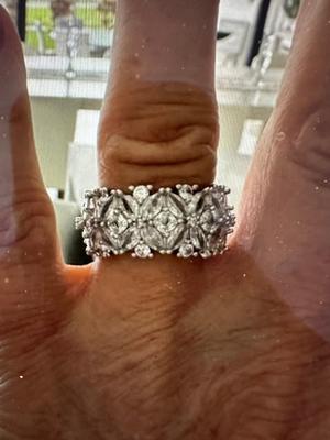 Custom jewelry ladies ring size 7