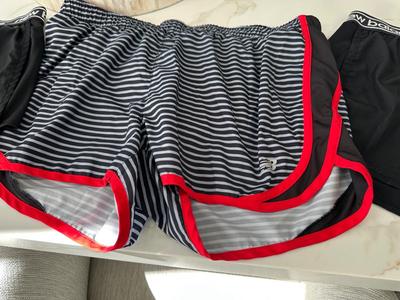 4 New Balance ladies shorts with under shorts wear size Large