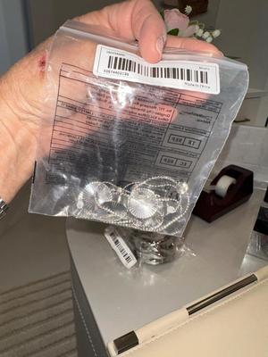 Ladies Si.ver tone long earrings