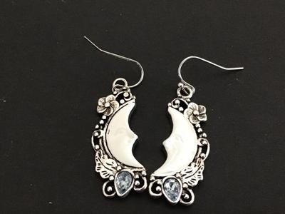 Sale Photo Thumbnail #115: See pictures