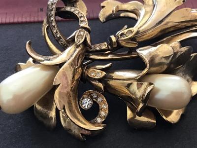 Antique Vintage Statement 3.5 inch. Thinking REJA Not sure. Beautiful