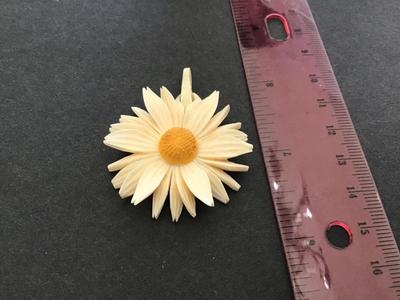 Vintage Celluloid Daisy Pendant