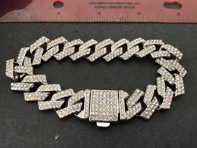 Sale Photo Thumbnail #81: See pictures