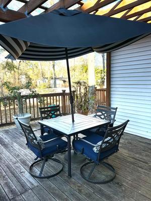 Outdoor Patio Set With 4 Swivel/Rocking Chairs