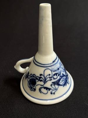 Lovely Antique Blue Onion Porcelain Funnel 4 1/2"