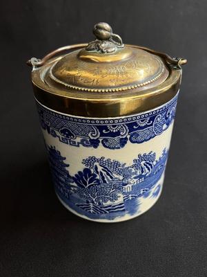 Beautiful Antique Blue Willow Biscuit Barrel Jar with Engraved Brass and Silverplate lid